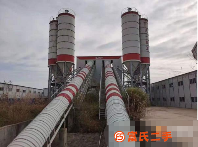 出售全國各地回收100噸200噸300噸水泥倉