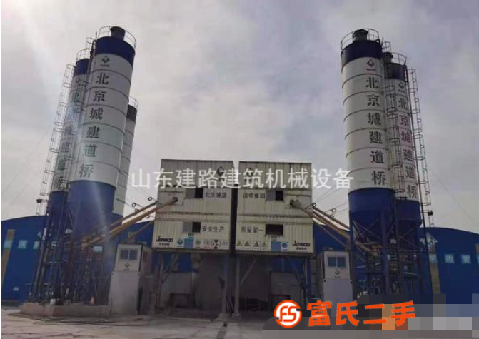低價轉讓建友八個150噸水泥倉,