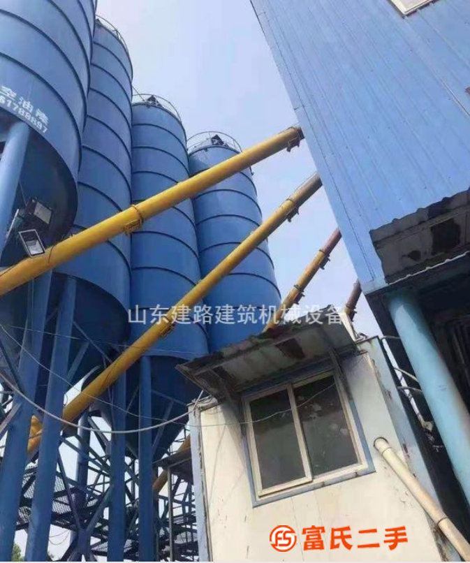 轉讓處理4個150噸帶脈沖除塵器。