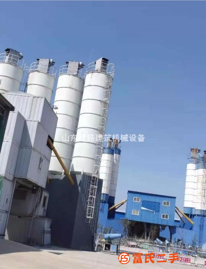 低價出售4個方圓原廠的100噸水泥倉,帶脈沖除塵