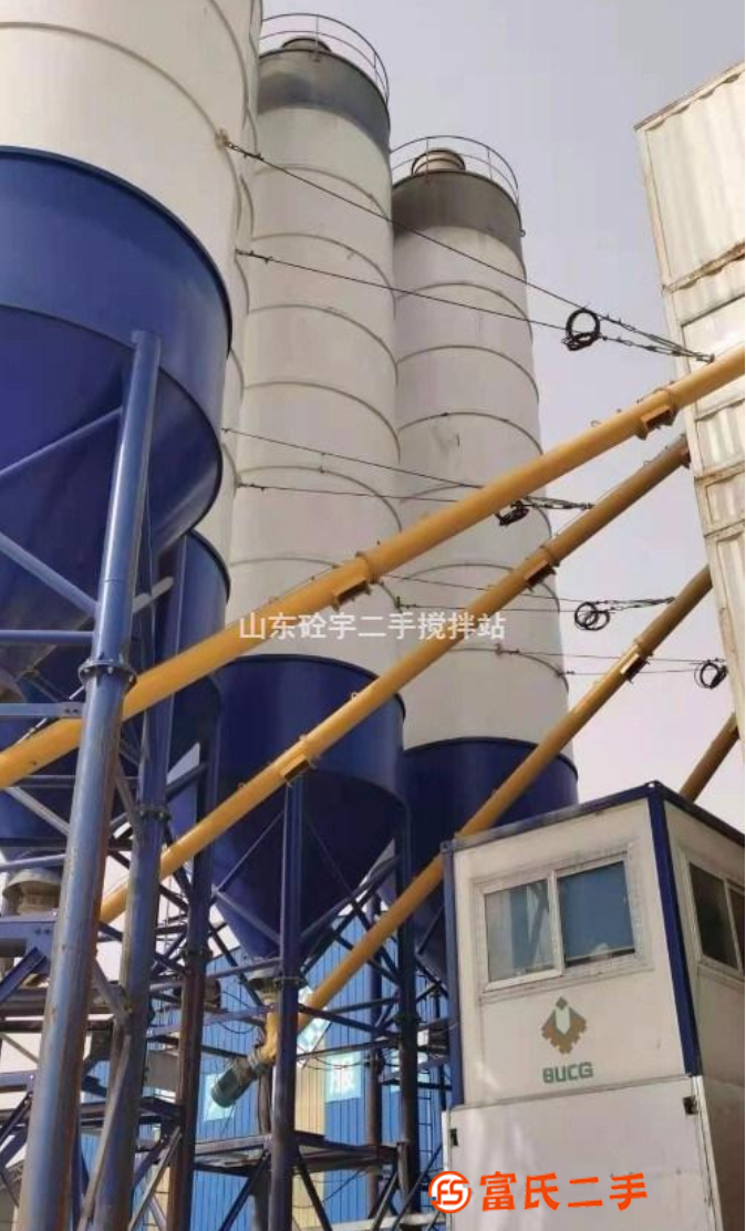 精品出售8個(gè)150噸水泥倉,價(jià)格小高,需要的聯(lián)系我