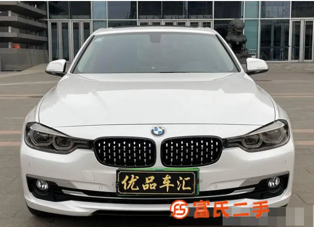 寶馬3系 2016款 320Li 2.0T 手自一體 豪華設(shè) 