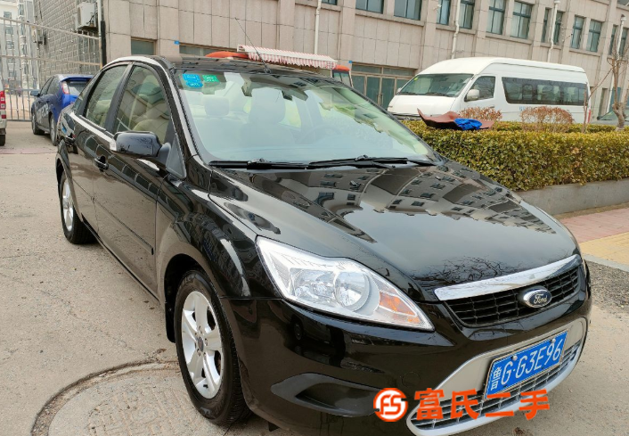 福特 福克斯 2009款 福克斯-三廂 1.8 手動 舒適型