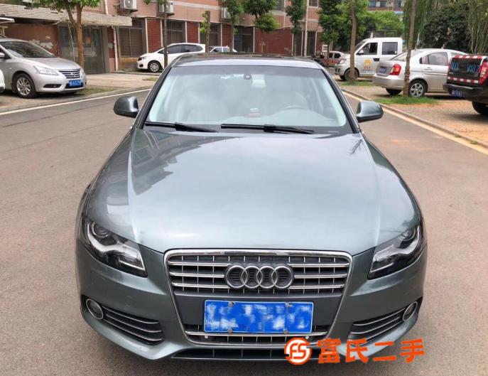 奧迪A4 2009款 A4L 2.0TFSI 無級