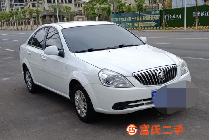 別克凱越轎車