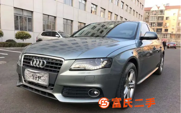 奧迪A4 2012款 A4L 2.0TFSI 無級 132k 