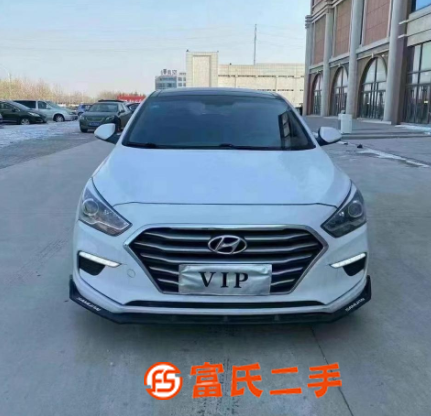 現(xiàn)代 名圖 2016款 1.8 手自一體 GLS 智能型