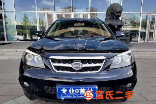 比亞迪S6 2013款 2.4 手自一體 白金版尊榮型 