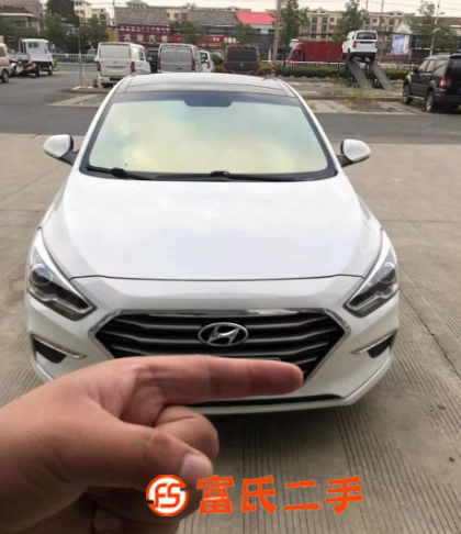 現(xiàn)代 名圖 2017款 1.8 手自一體 GLS 智能型