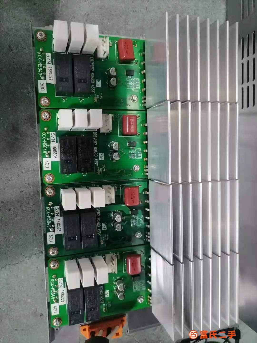 雅馬哈機(jī)器人控制柜配件提供
