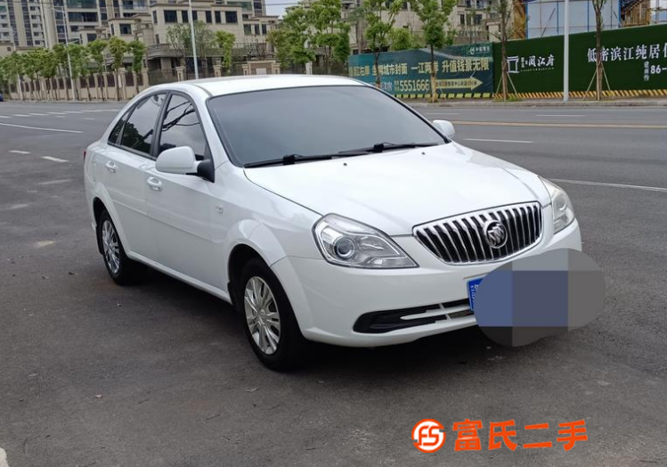 別克凱越轎車 