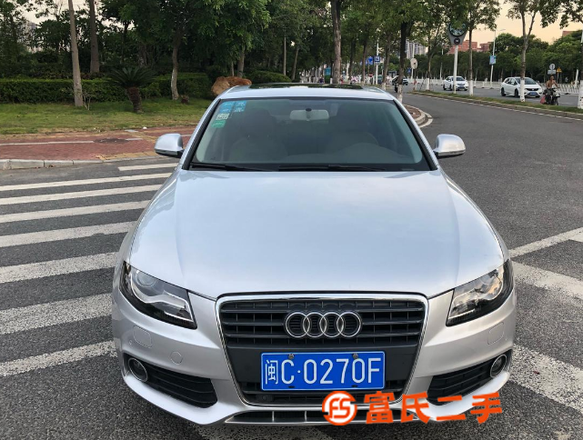  奧迪A4 2012款 A4L 2.0TFSI 無級 1