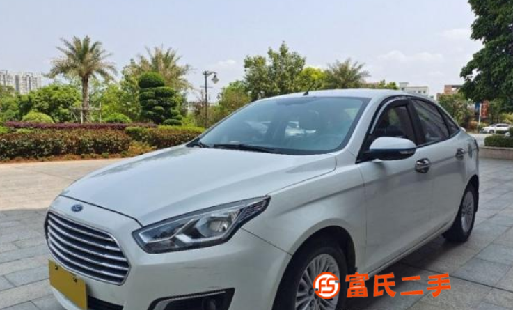 福特 福睿斯 2015款 1.5 手自一體 舒適型