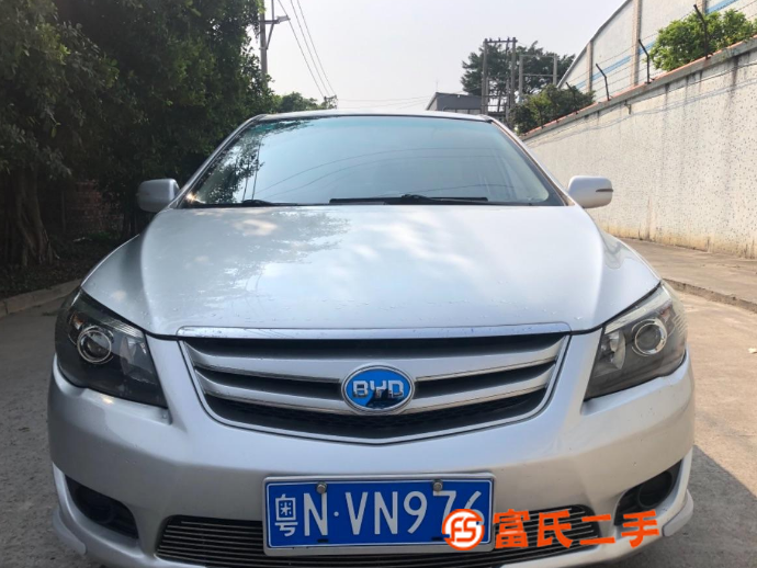 比亞迪L3 2012款 1.5 手動 尊貴型 