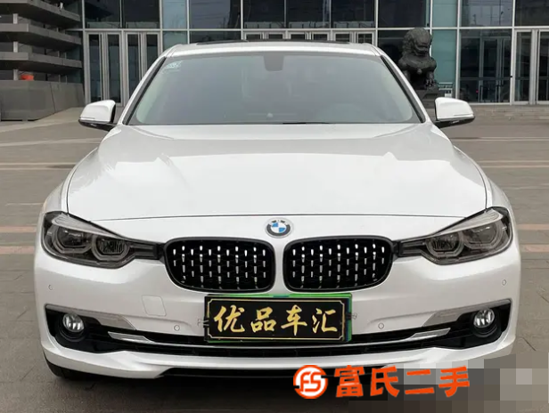 寶馬3系 2016款 320Li 2.0T 手自一體 豪華設(shè)
