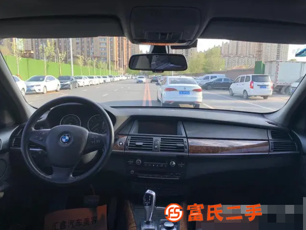寶馬X5 2010款 X5 3.0si 3.0 手自一體 尊 