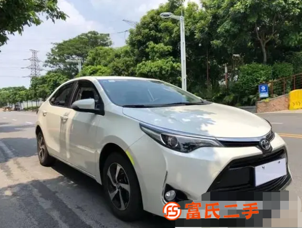 豐田 雷凌 2017款 1.2T 無(wú)級(jí) 185T 精英版(改