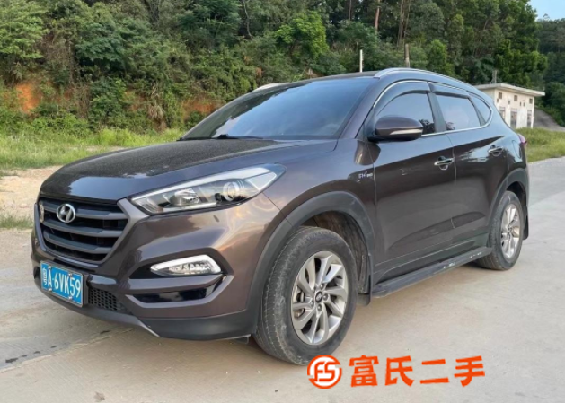 現(xiàn)代 途勝 2015款 1.6T 雙離合 GLS 兩驅(qū)智能型