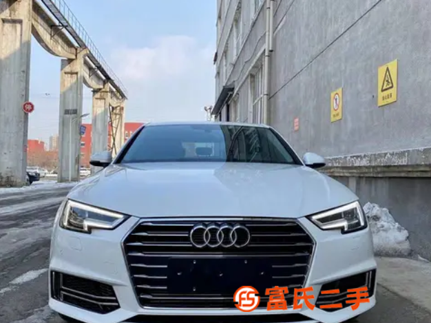 奧迪A4 2019款 A4L 2.0TFSI 雙離合 40T 