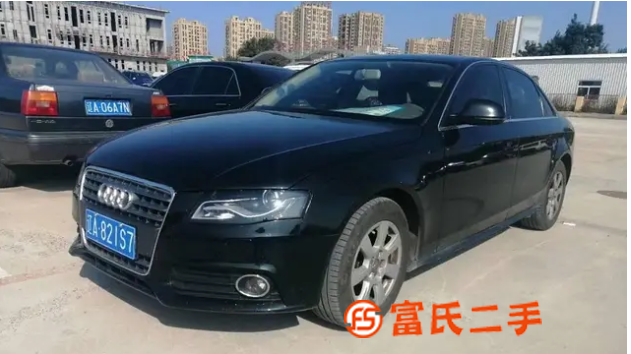 奧迪A4 2011款 A4L 2.0TFSI 無級 132k 
