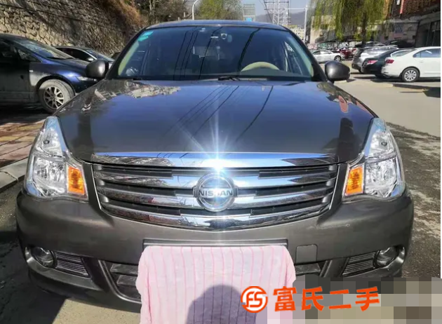 日產(chǎn) 軒逸 2012款 軒逸經(jīng)典 1.6 手動 XL 豪華版 