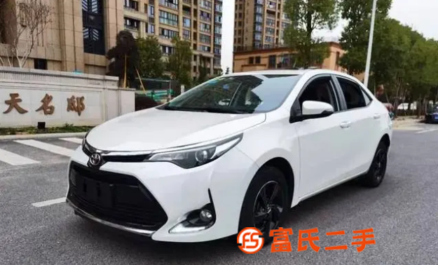 豐田 雷凌 2017款 1.2T 無(wú)級(jí) 185T 精英版(改