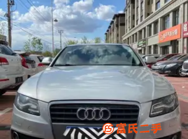 奧迪A4 2009款 A4L 2.0TFSI 無級 132k 