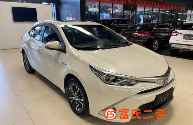 豐田 雷凌 2016款 雷凌雙擎 1.8H 無(wú)級(jí) GS 精英 