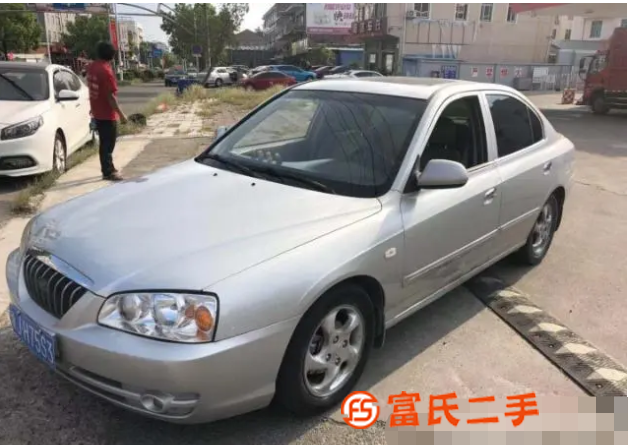 現代 伊蘭特 2005款 伊蘭特-三廂 1.6 自動 豪華型 
