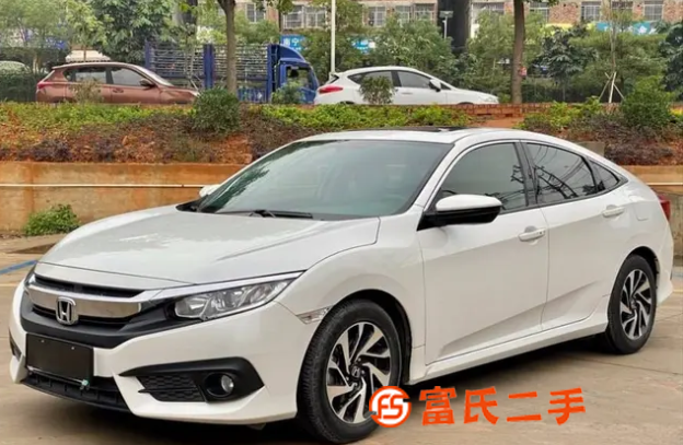 本田 思域 2016款 1.5T 無級(jí) 220TURBO 豪 