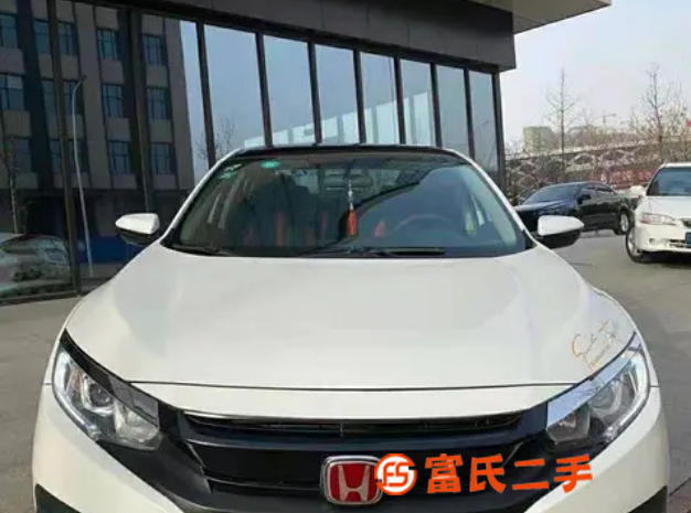 本田 思域 2016款 1.5T 無級(jí) 220TURBO 尊 