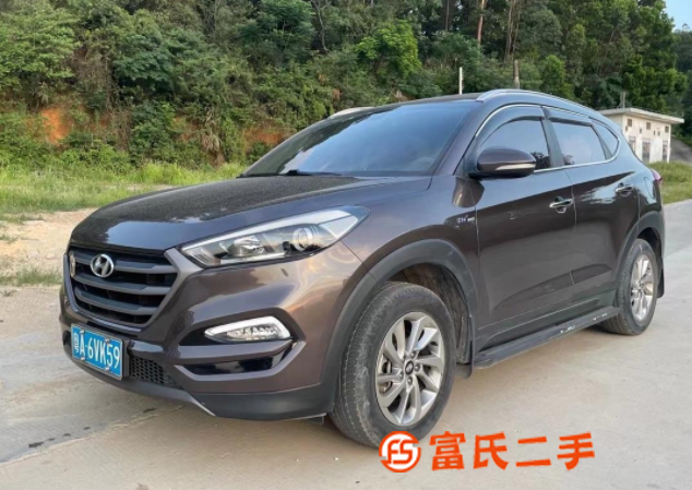 現(xiàn)代 途勝 2015款 1.6T 雙離合 GLS 兩驅(qū)智能型 