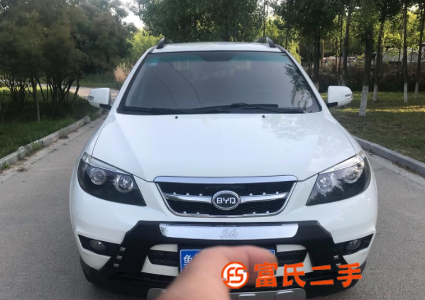 比亞迪S6 2014款 2.0 手動 精英型