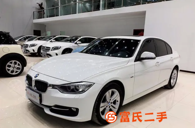 寶馬3系 2013款 320i 2.0T 手自一體 運(yùn)動設(shè)計