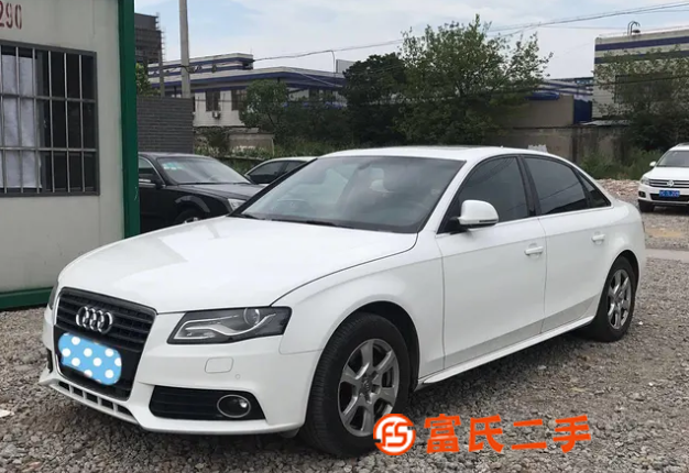 奧迪 奧迪A4 2015款 A4L 2.0TFSI 無級 3 