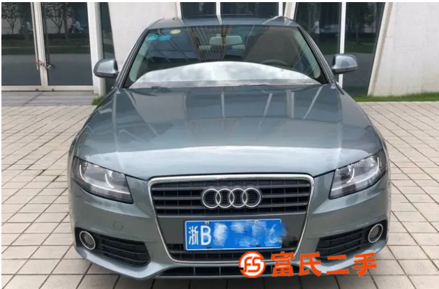 奧迪A4 2009款 A4L 2.0TFSI 無級 132k 