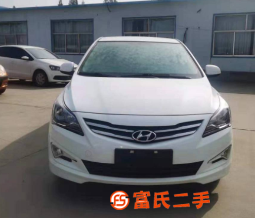 現(xiàn)代 瑞納 2016款 1.4 手動 TOP 旗艦型