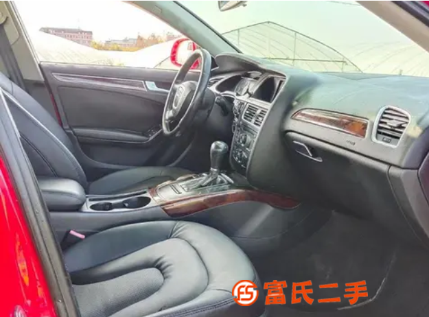 奧迪A4 2009款 A4L 2.0TFSI 無級 132k 