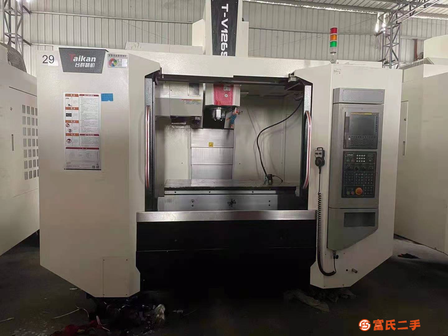 一批臺群V1265，發那科最新款系統，三軸重型線軌