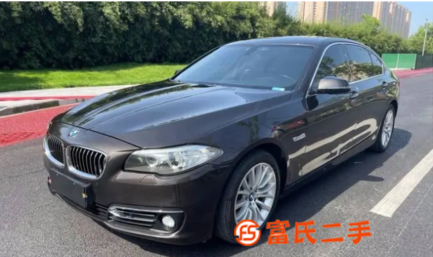 寶馬5系 2017款 525Li 2.0T 手自一體 豪華設(shè) 