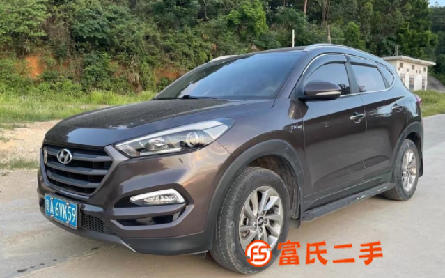 現(xiàn)代 途勝 2015款 1.6T 雙離合 GLS 兩驅(qū)智能型 