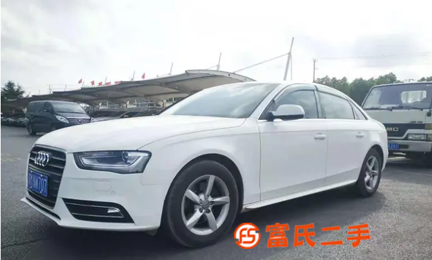 奧迪 奧迪A4 2015款 A4L 2.0TFSI 無級 3 