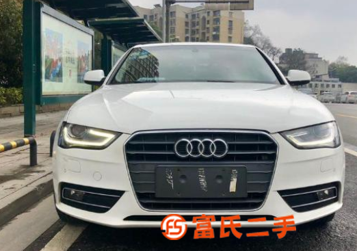 奧迪A4 2013款 A4L 2.0TFSI 無(wú)級(jí) 