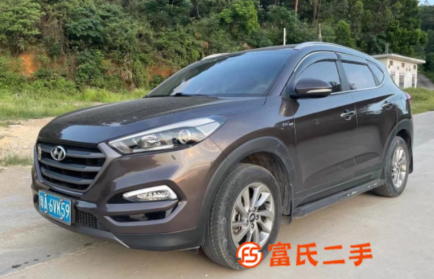 現(xiàn)代 途勝 2015款 1.6T 雙離合 GLS 兩驅(qū)智能型