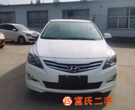 現(xiàn)代 瑞納 2016款 1.4 手動 TOP 旗艦型
