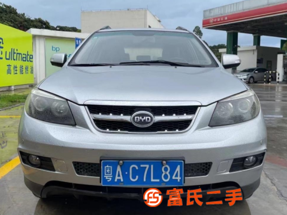 比亞迪S6 2011款 2.4 手自一體 尊享型