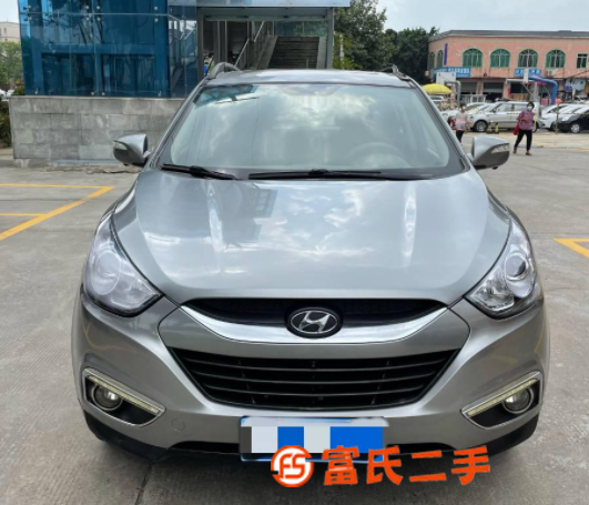 現(xiàn)代ix35 2010款 2.0 手自一體 GLS 兩驅(qū)精英 
