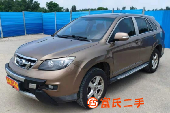 比亞迪S6 2013款 2.0 手動(dòng) 白金版精英型 