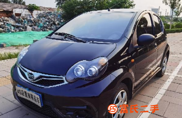 比亞迪F0 2015款 1.0 手動(dòng) 尚酷型