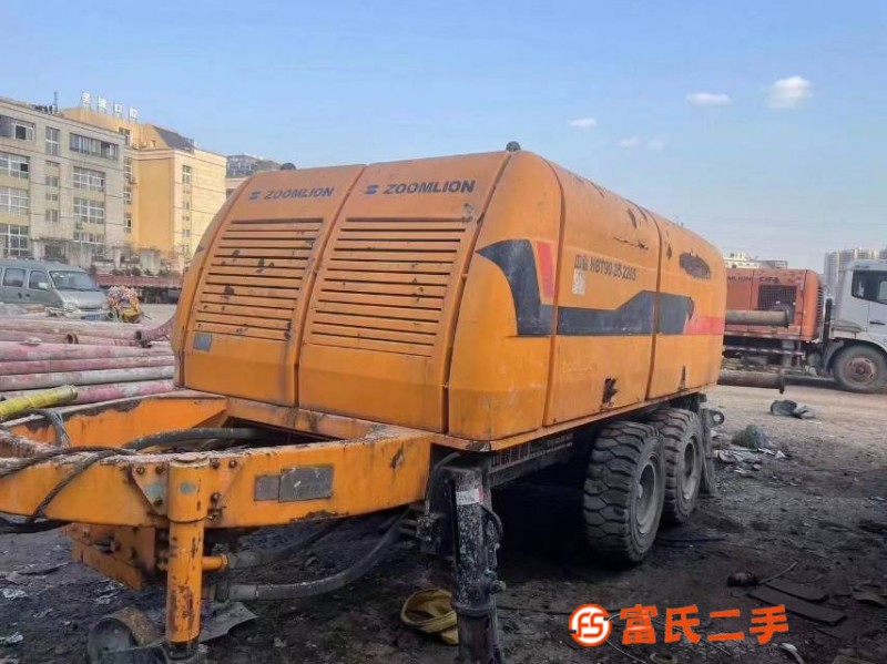 40 thousand ?    Zhonglian 9021 ultra-high voltage dual motor towing pump can be connected to the sa